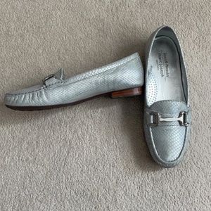 Grand St Loafer- Silver